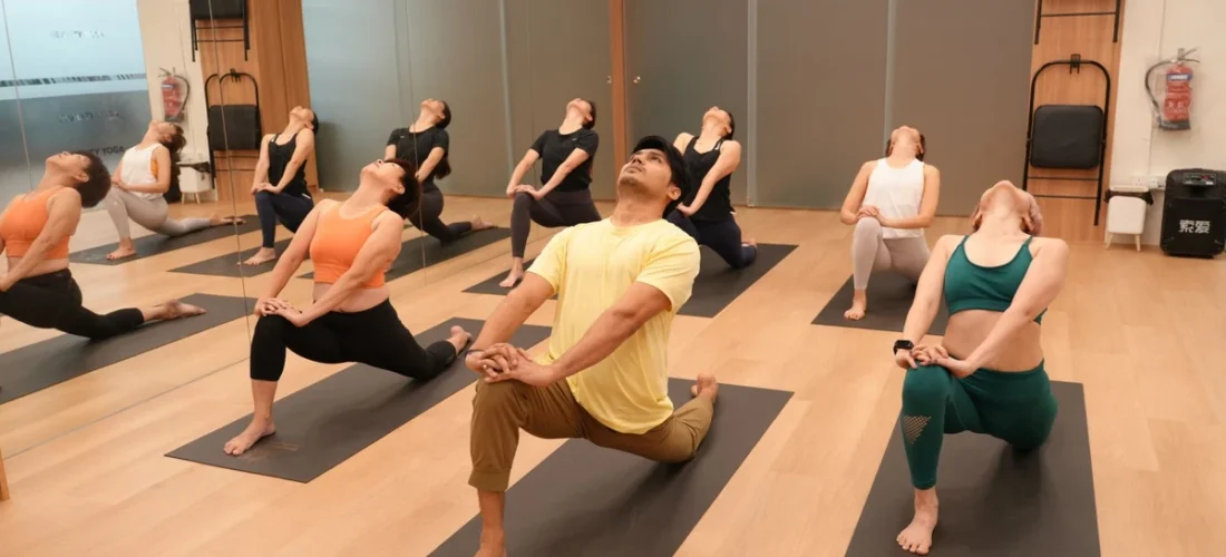 How Yogalates Singapore Combines Strength and Serenity for the Busy Professional
